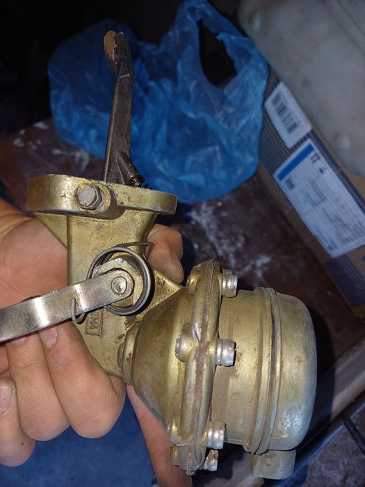 Бензонасос вроде уаз или газ