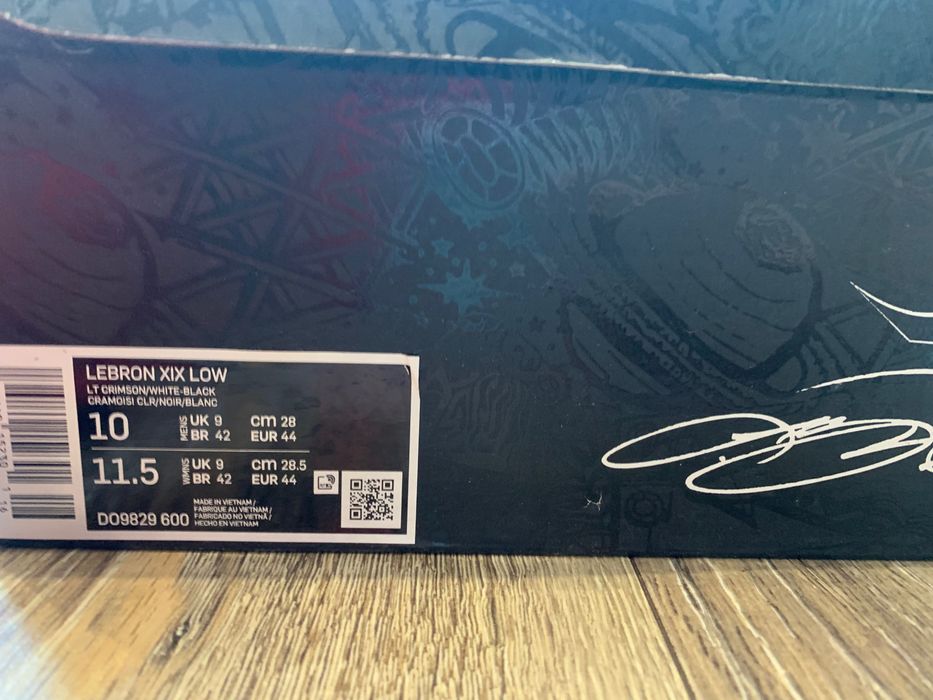 НОВИ Маратонки Nike LeBron 19 Low