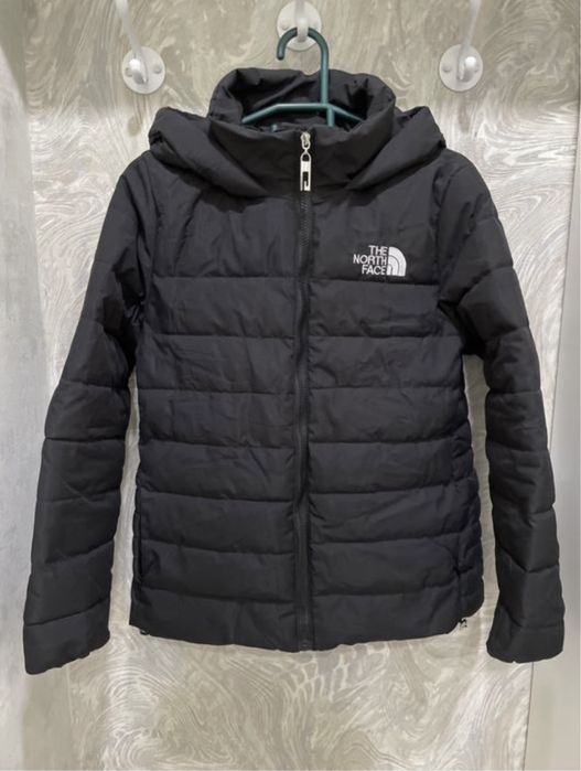 Продам женскую куртку