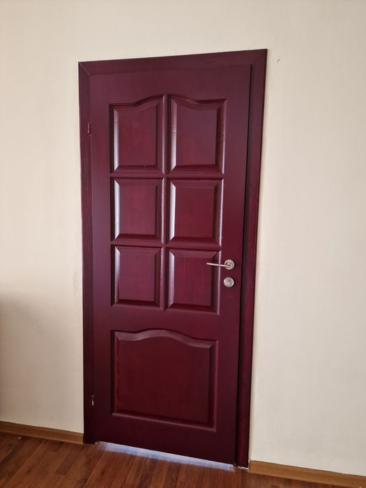 Продам межкомнатные двери