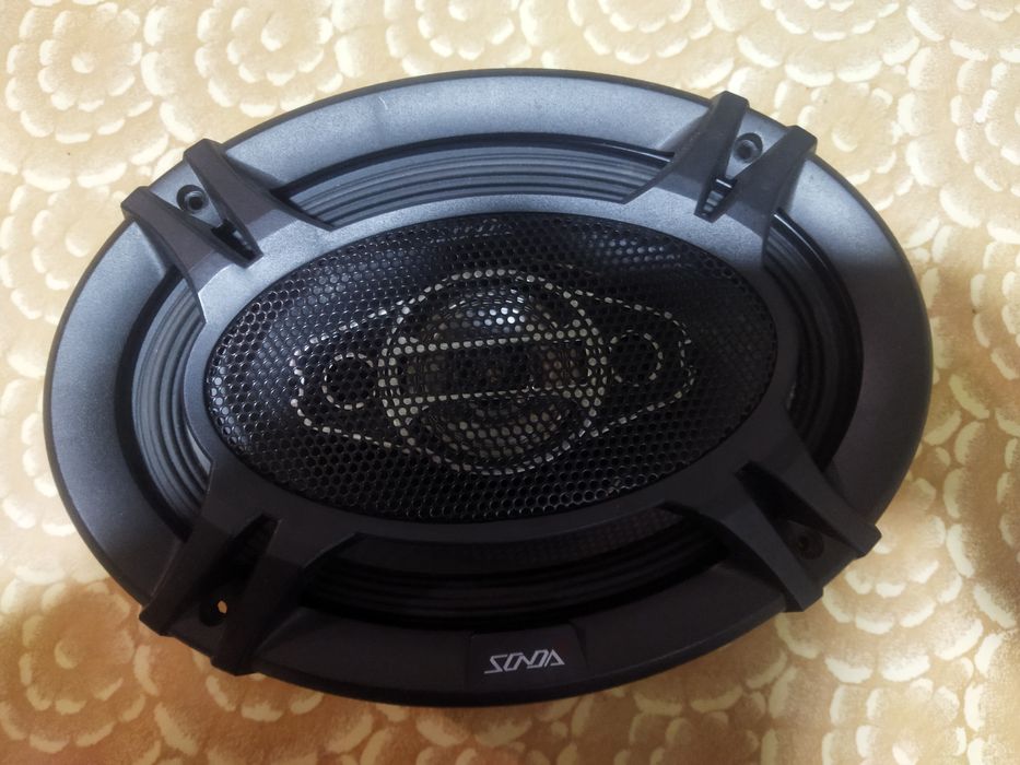 Продам динамики сьюзикс, 140вт.