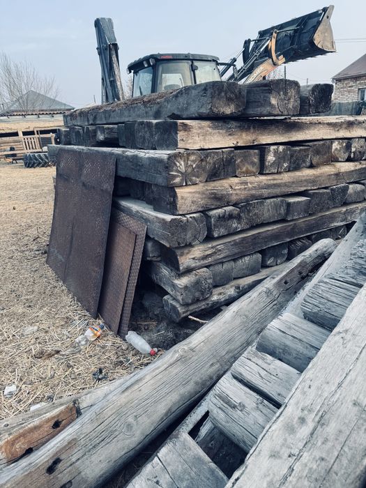 Шпалы деревянные