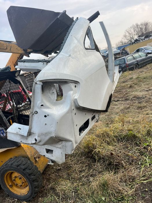 Крыло заднее Форд Фиеста