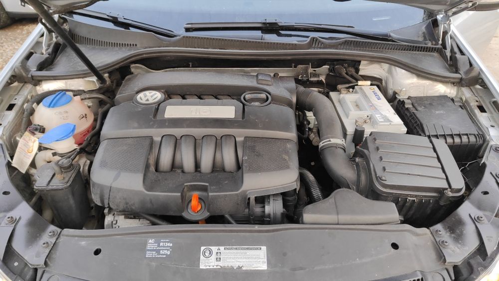 Golf 1.6 benzina Garantie Navi