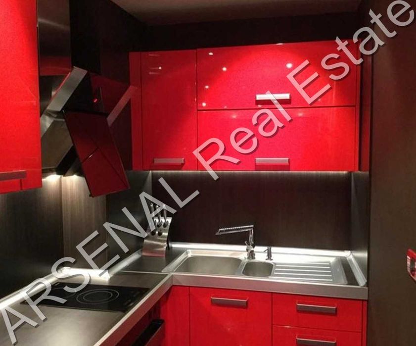 Дава се под наем Двустаен апартамент в София, Лозенец - 62 кв.м за 700 € - Снимка #2