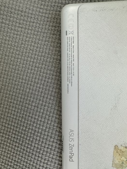 Tablete pentru piese sau materiale prețioase