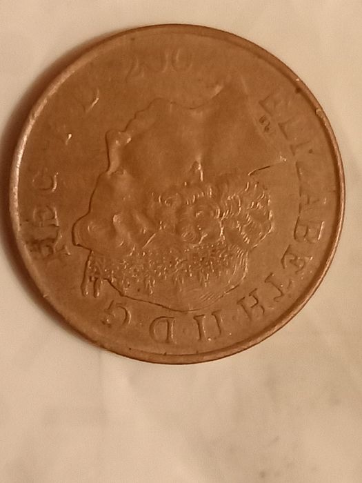 Vând monedă two pence