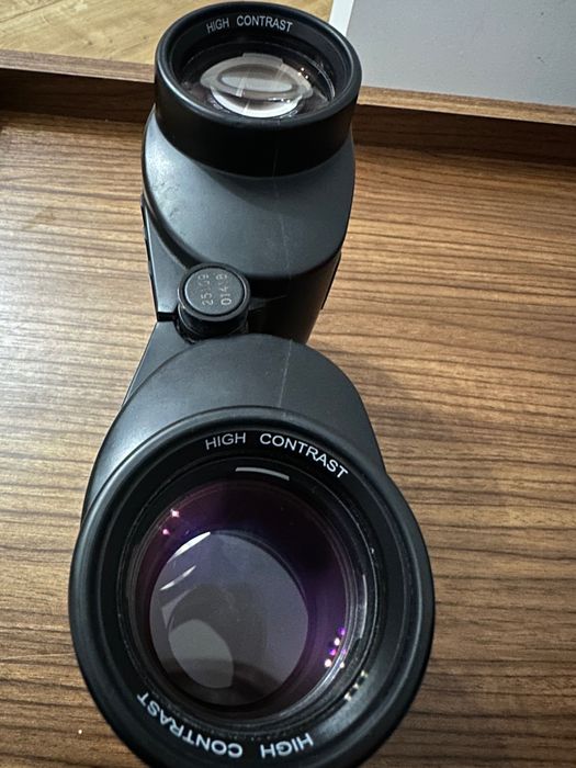 Binoclu Profesional Steiner