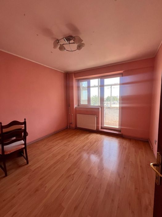 Apartament 4 camere M18, etaj 6 /10,ST-89 mp