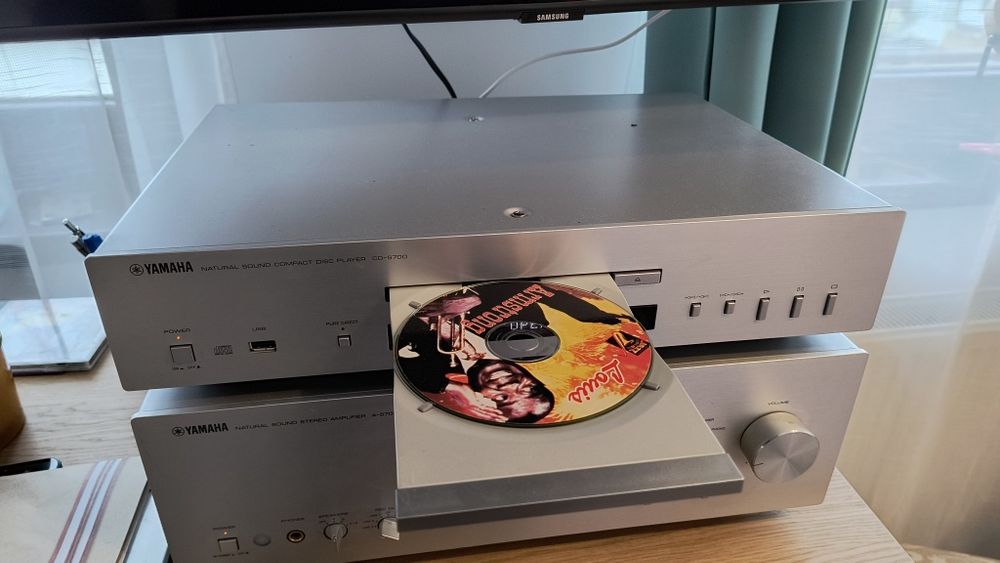 CD Player Yamaha CD-S700