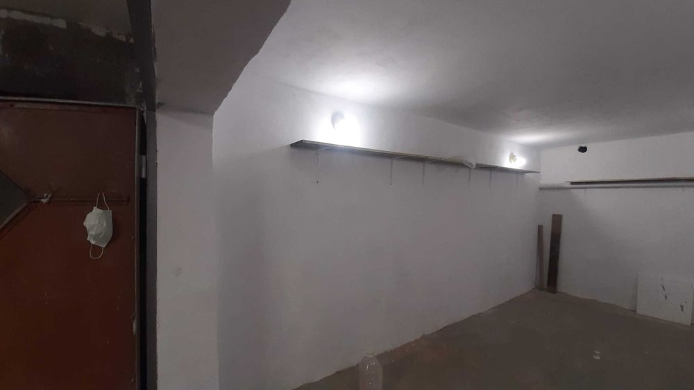 Дава се под наем Гараж / Паркомясто в Плевен, Широк център - 16 кв.м за 80 € - Снимка #2