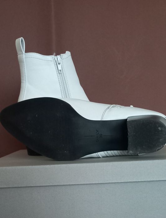 Дамски боти Only