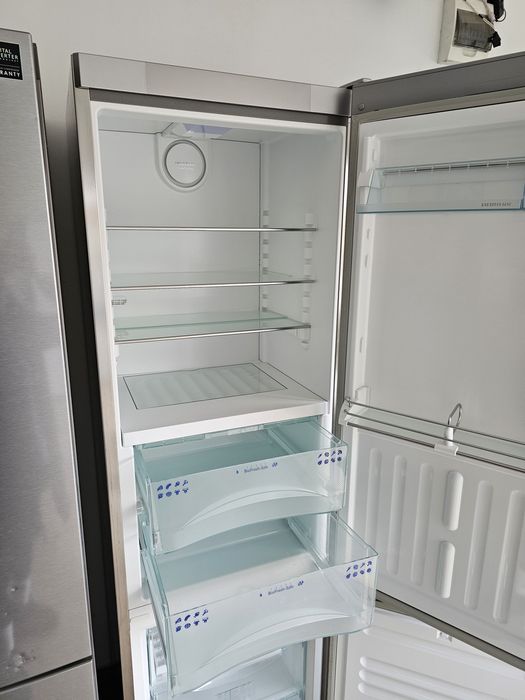 Хладилник с фризер LIEBHERR No frost