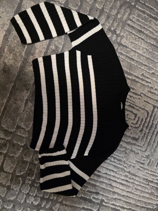 Блузи тип кроп топ N&M 10-12год