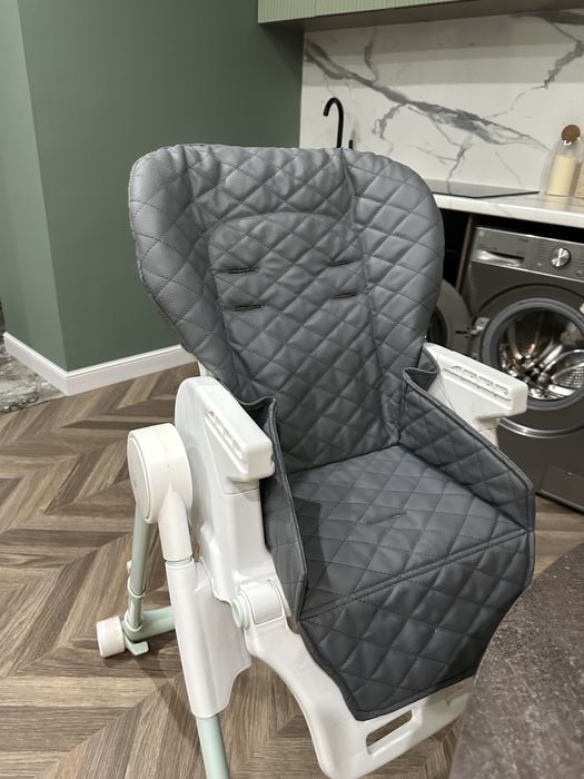 Продам детский стул