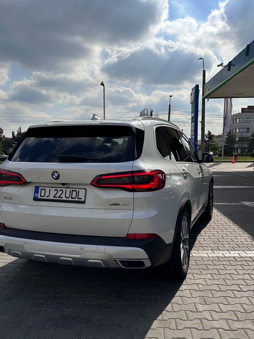 BMW X5 2019 — imagine 3