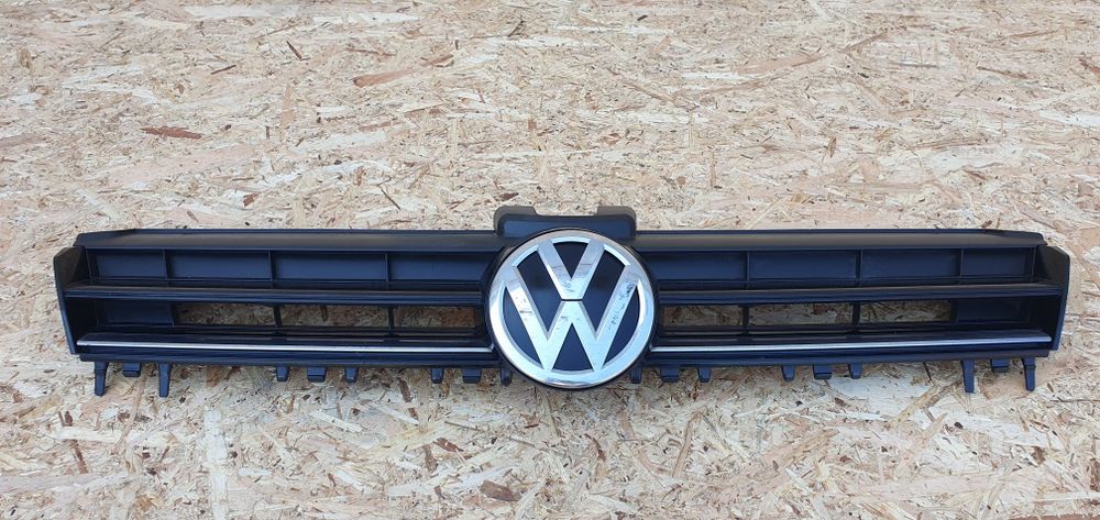 Grilă bară față Volkswagen Golf 7 originală 5G0853653E / 5G0853655D