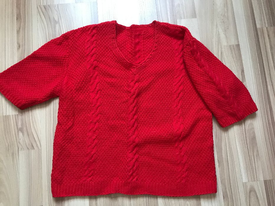 Дамска Жилетка от фина Ангорска Вълна Дамски пуловери Плетени Блузи