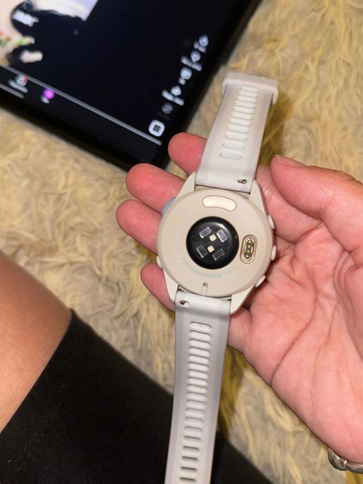 Garmin forerunner 165