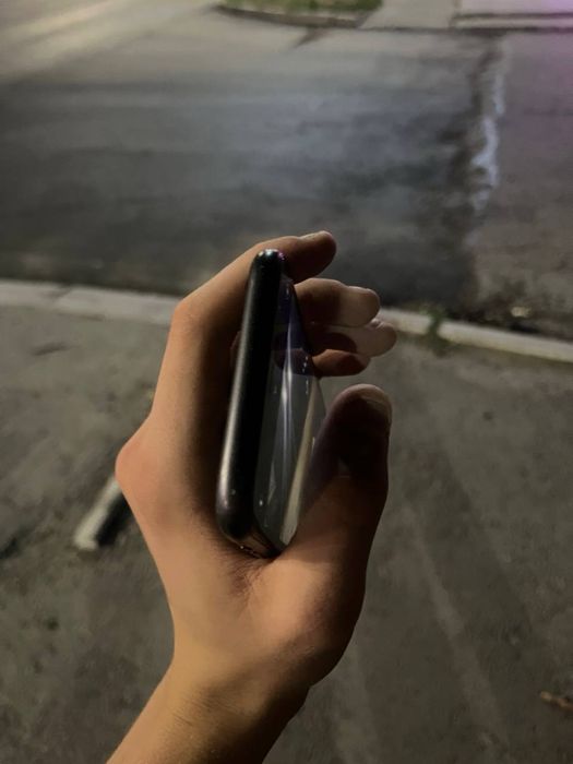 Iphone 11 128gb 74% akb
