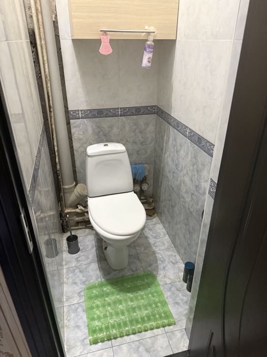 Чилонзор 10 мавзе, 2 хона + подвол+стоянка