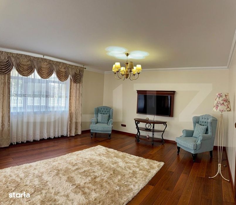 Vila de vanzare, 369 mp, zona Gaesti