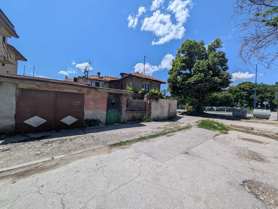 Продава се Къща в Пазарджик, Запад - 56 кв.м за 1518 €/кв.м - Снимка #1