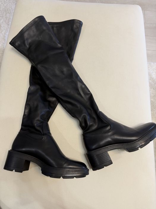 Черни ботуши “Зара”