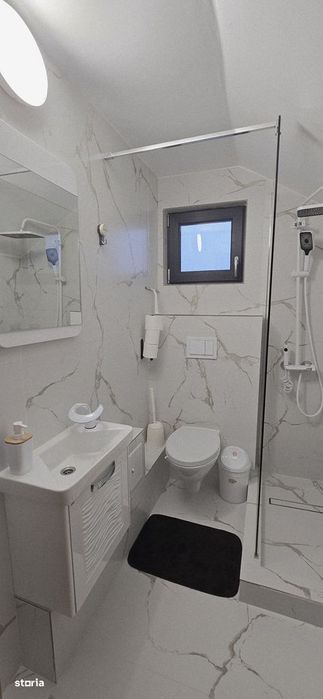 Pentru că unii vor muntele și utilitățile împreună – Bran