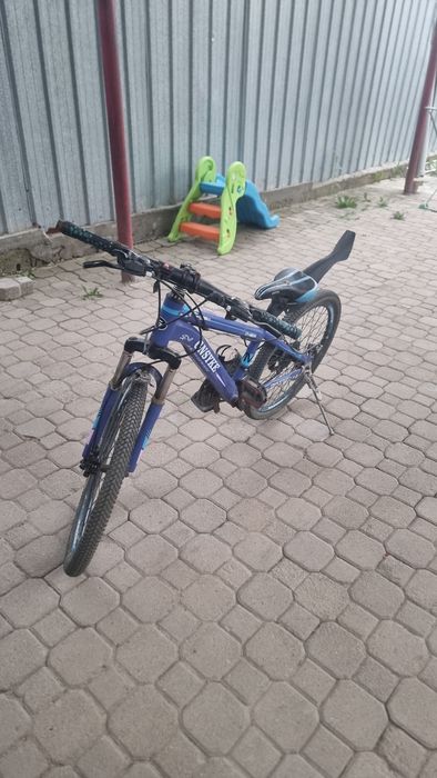Велосипед     ..