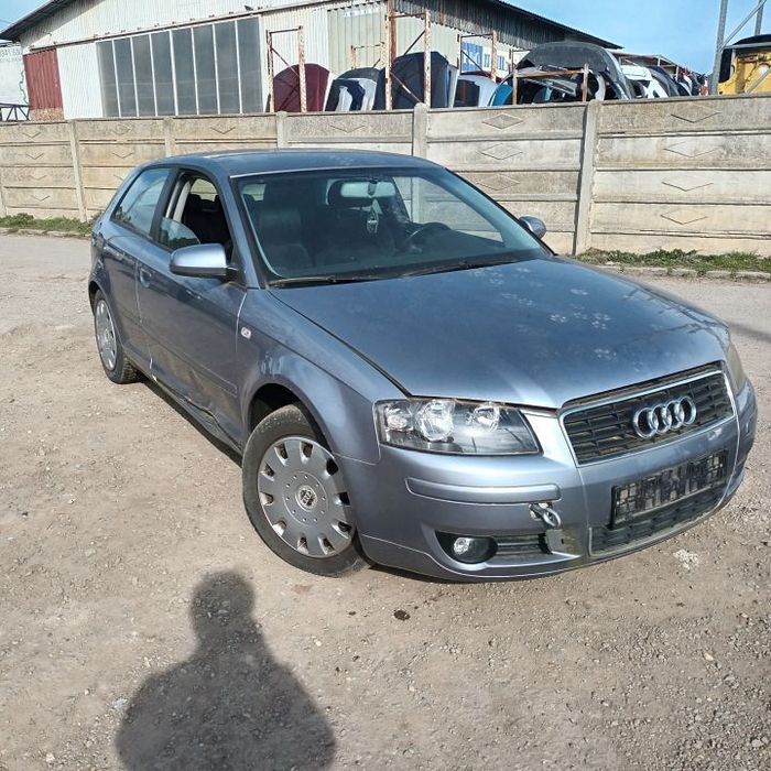 Dezmembrari  Audi A3 (8P)  2003  > 2013 1.6 Benzina