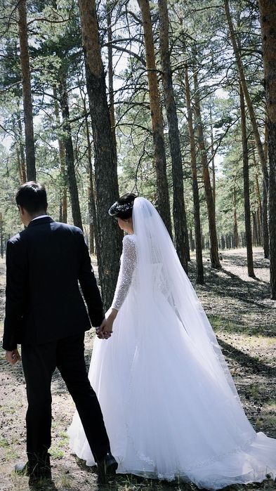Срочно продам шикарное свадебное платье!