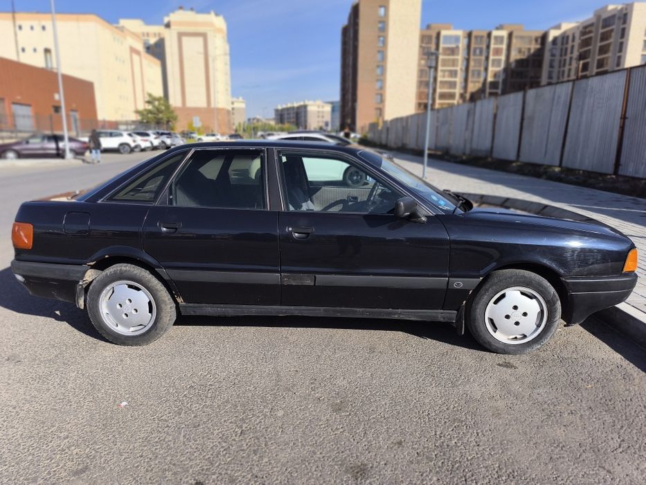Продам AUDI 80 б3 бочка