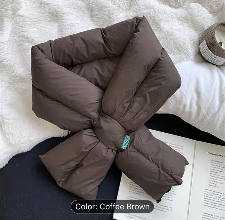 Топъл шал яка в кафяво