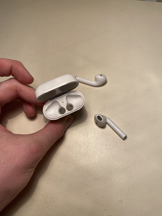 AirPods 2 серия