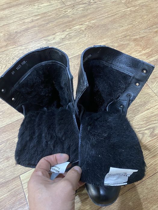 Продам зимние берцы.