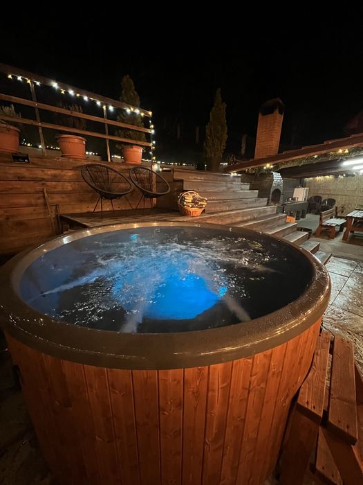 Cabana de inchiriat cu ciubar si piscina - Cabana Sun Valley