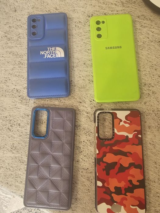 Samsung Galaxy s20fe в отличном состоянии