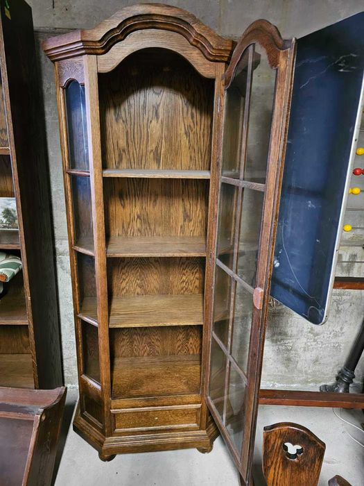 Конзолна витрина в стил Рустик