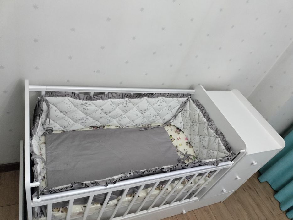 Детские кровати и колыбели