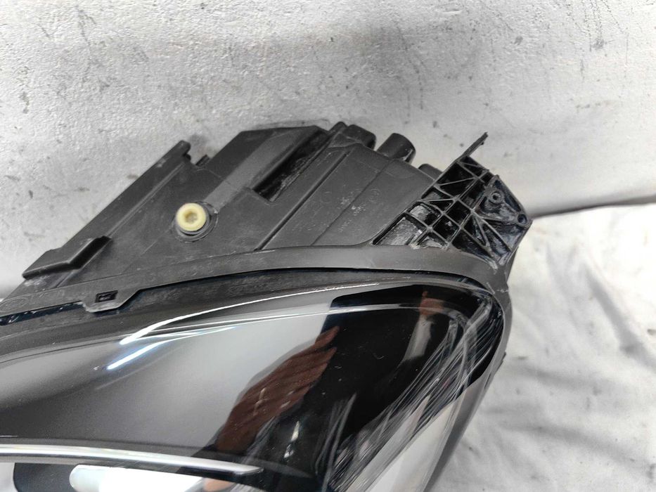 Оригинален фар Ляв Десен  Форд Пума  Ford Puma Led