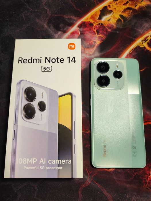 Продавам нов телефон Xiaomi
