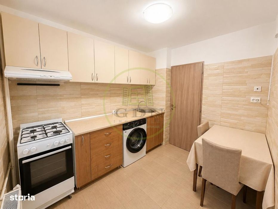 2 camere decomandat | 52 mp | Complet renovat | Etaj 1 | 500 €/luna