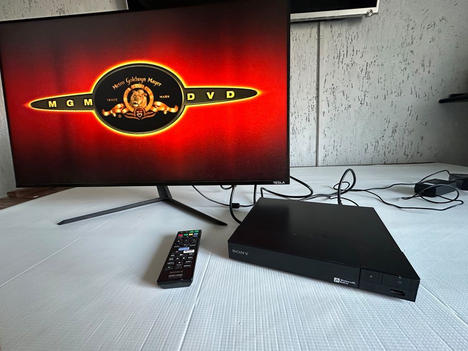 Blu ray player smart sony BDP -s3700 netflix youtube wireless si cadou blu-ray dvd