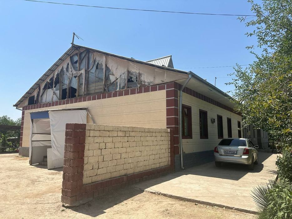 Uy sotiladi Srochnaa Yangiyo'lda