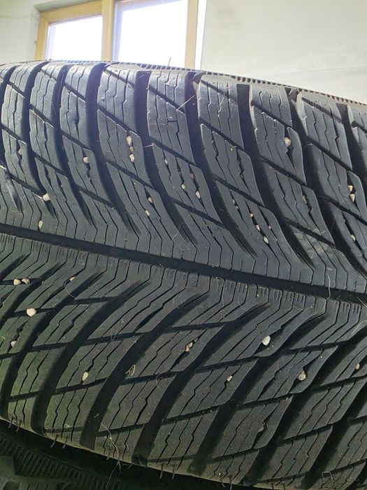2 бр зимни 225/60/18 Michelin 2020г 8мм