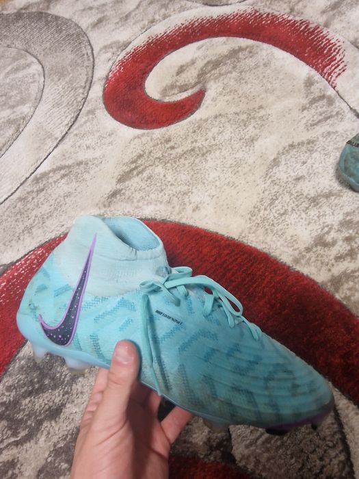 Ghete nike phantom Luna