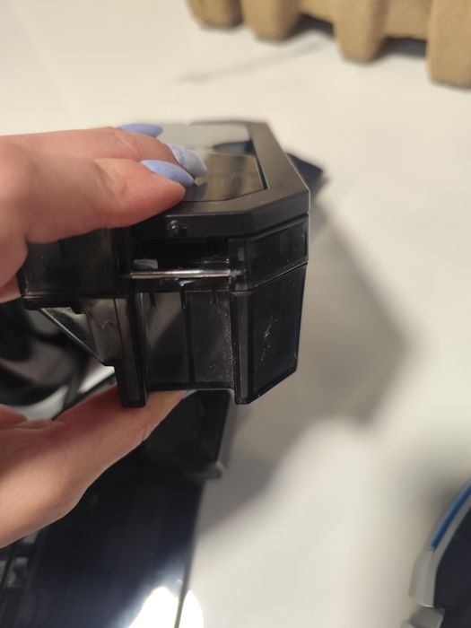 Прахосмукачка робот Rovus