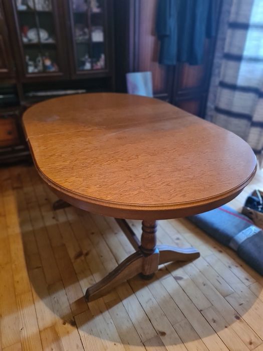 Masa extensibila lemn masiv