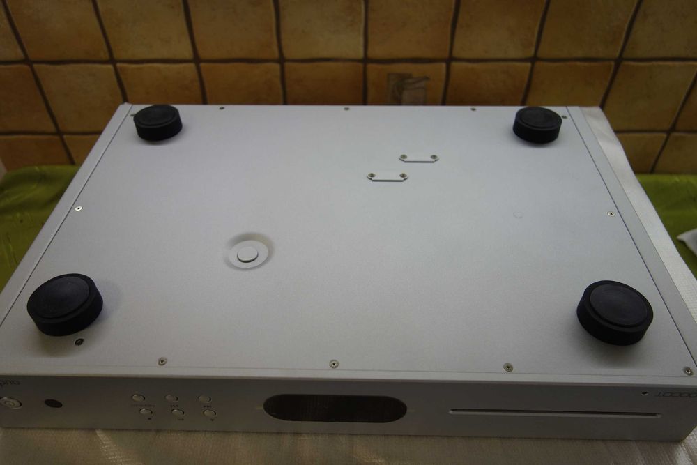 (до 31.12.) Audiolab 6000CDT  CD транспорт